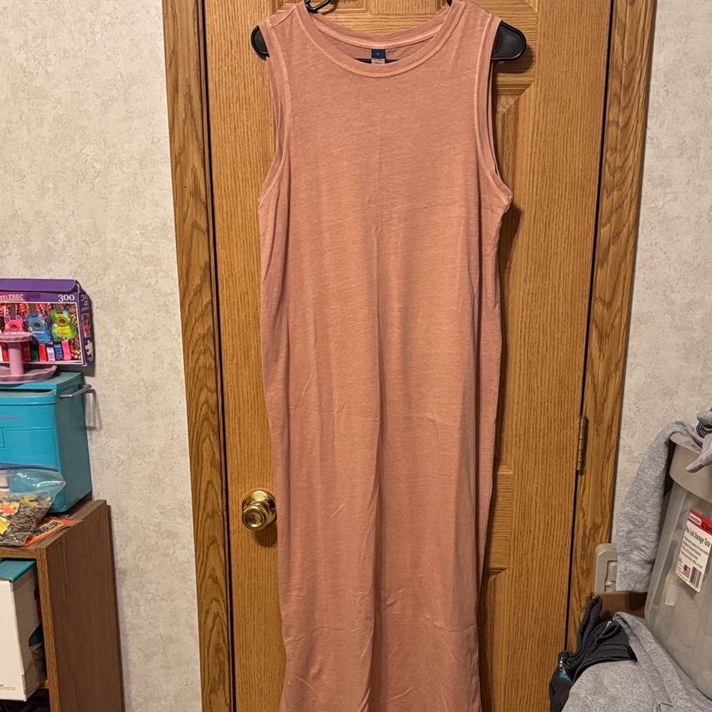 Sleeveless Rust Midi Dress - Unbranded